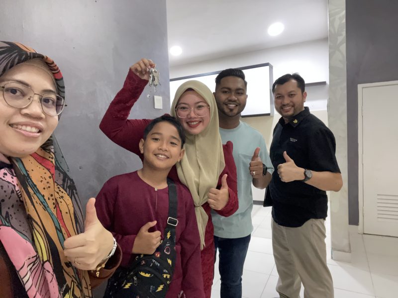 Pelanggan Faiz Adzhari: Nurur Shadah & Danial